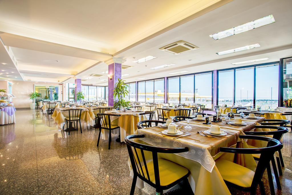 Hotel Caesar Paladium Rimini Exterior photo